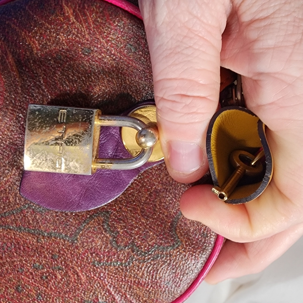 Etro Boston Bag WITH Lock and Key - Picture 11 of 16
